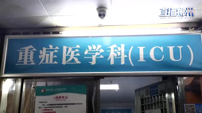 暖心！護士化身“臨時媽媽”哺乳患兒