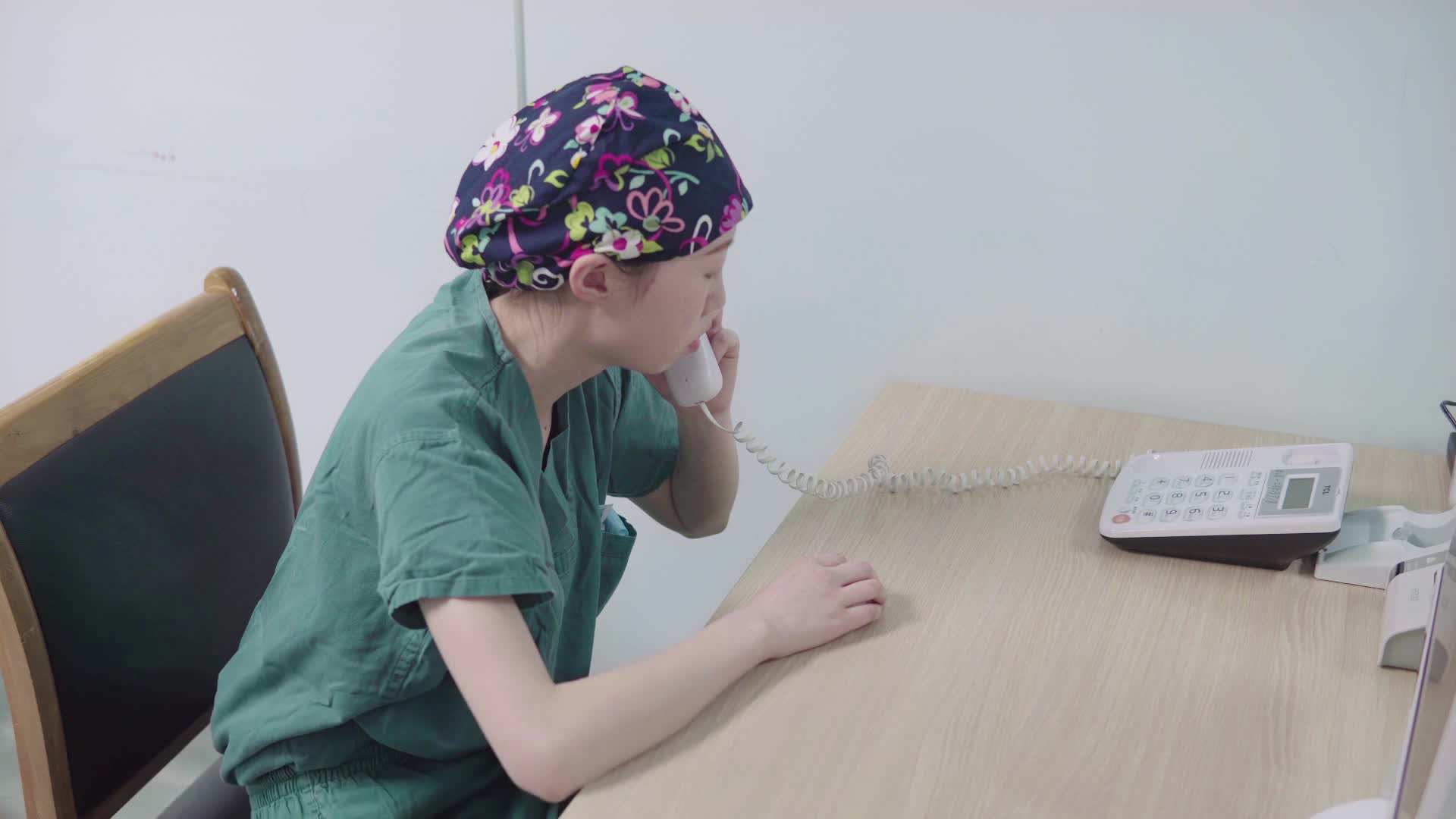 《与死神角力》