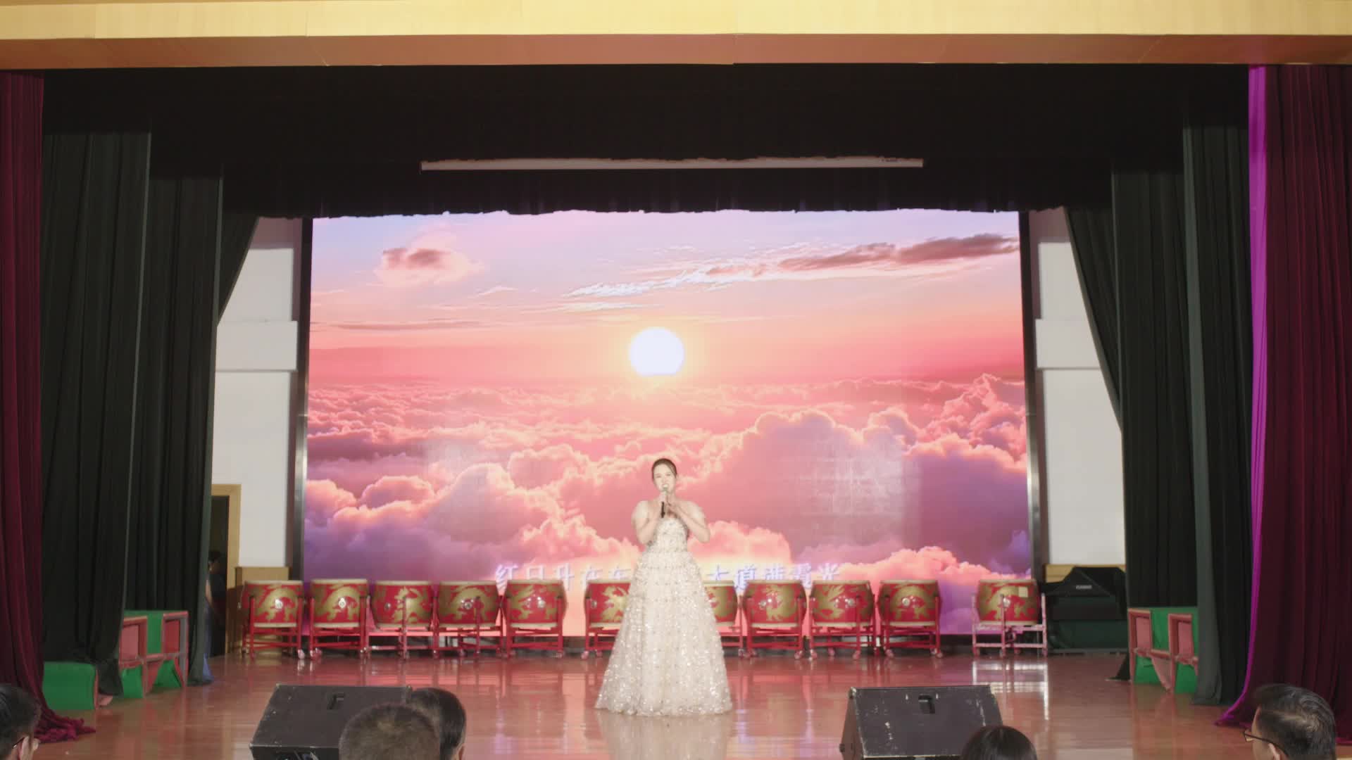 2024年度职工文艺汇演——《歌曲串烧》
